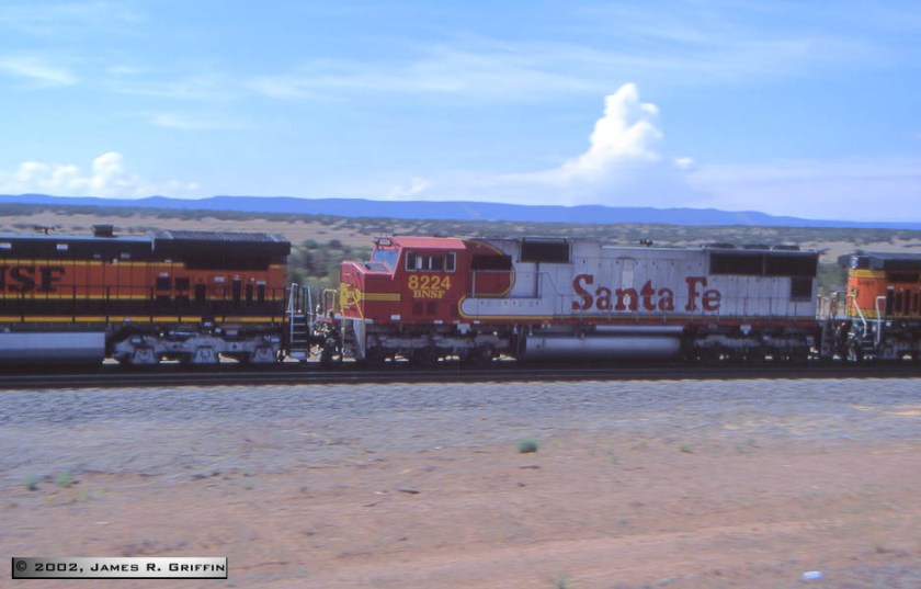 abo_033 BNSF 8224
