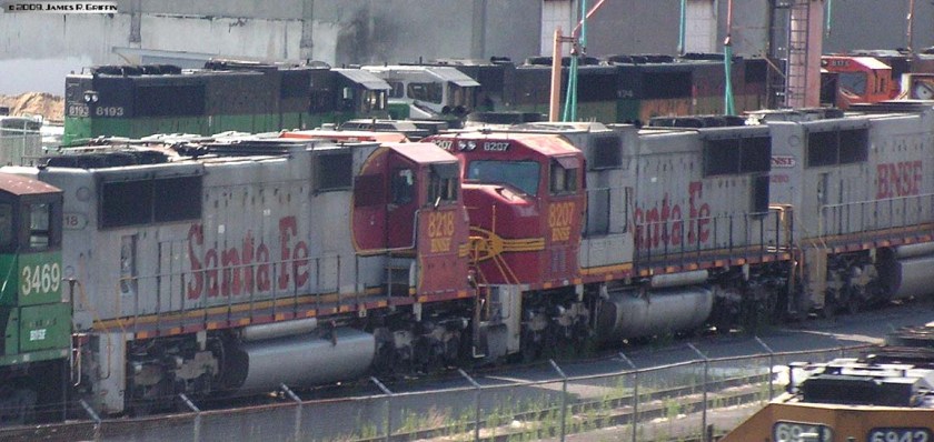 BNSF8218and8207