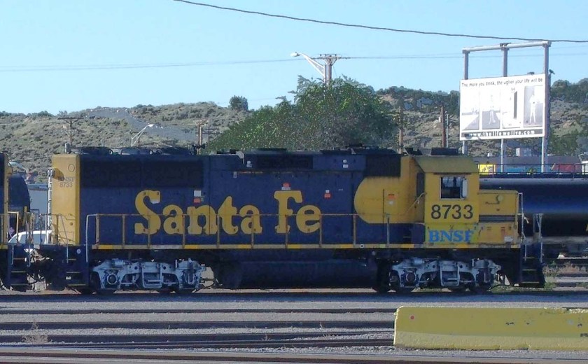 BNSF 8733