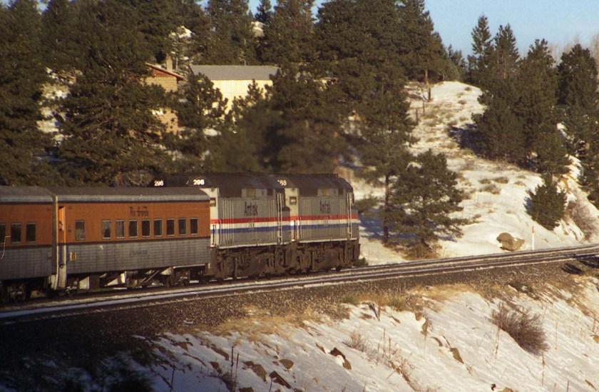 SkiTrain1997-Crescent