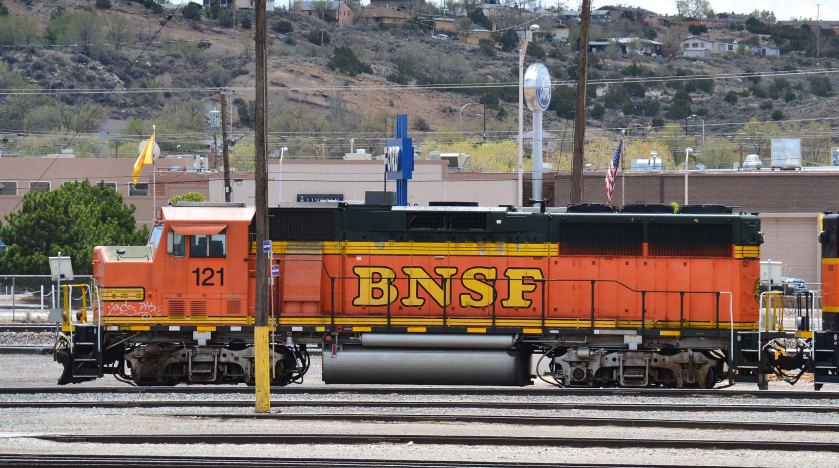 BNSF121 4/27/2016