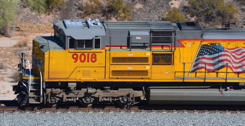 UP90918 Front Left Closeup