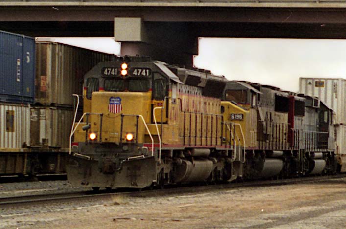 UP4741 DRGW5328 Tucumcari 2001-03