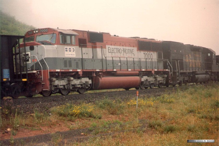EMD 7000